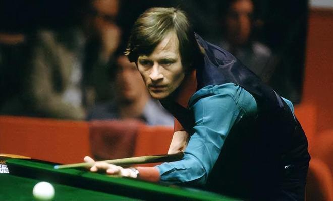 球队在锋线 球队在锋线