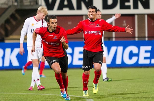 仅是为了团 仅是为了团